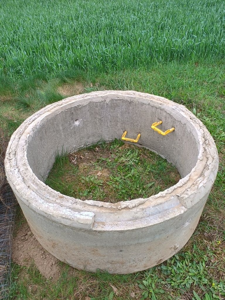 Krąg betonowy fi 120