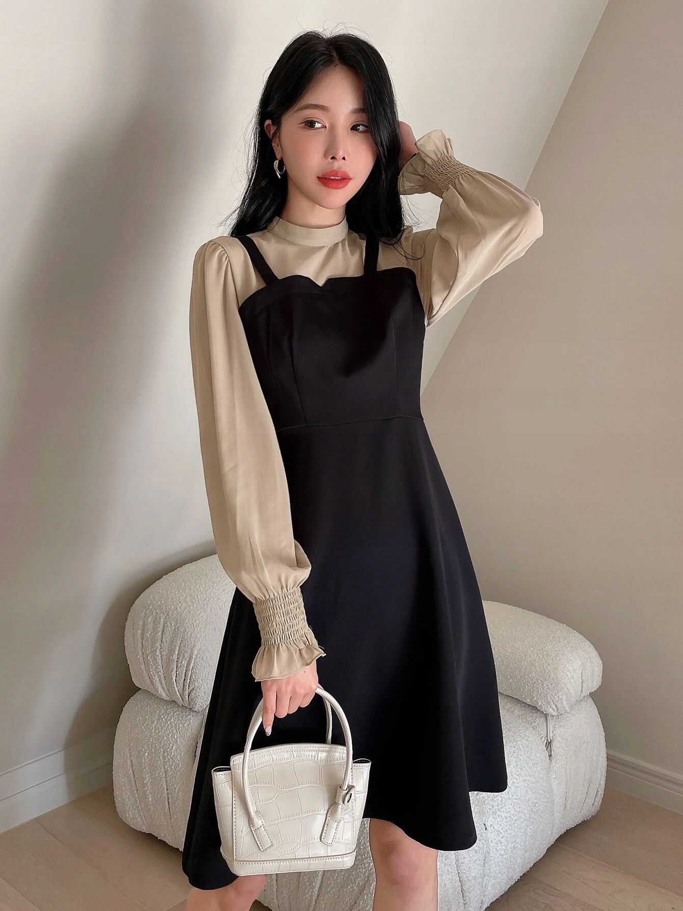 Sukienka Elegancka Mini Rozkloszowana Dwukolorowa Dazy Xxs 32