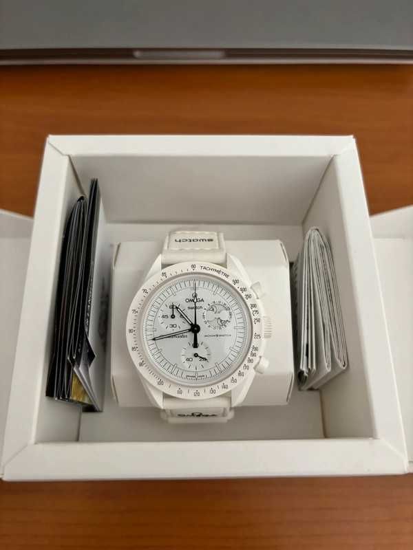 Omega Swatch Moonphase Snoopy Biały SO33W700 Online