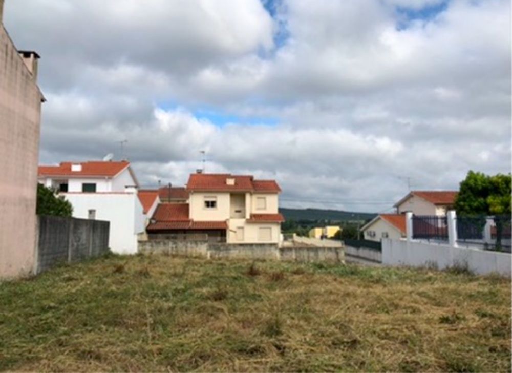 Terreno urbanizado para construção