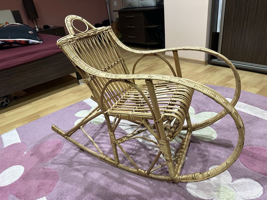 Крісло - качалка дитяче