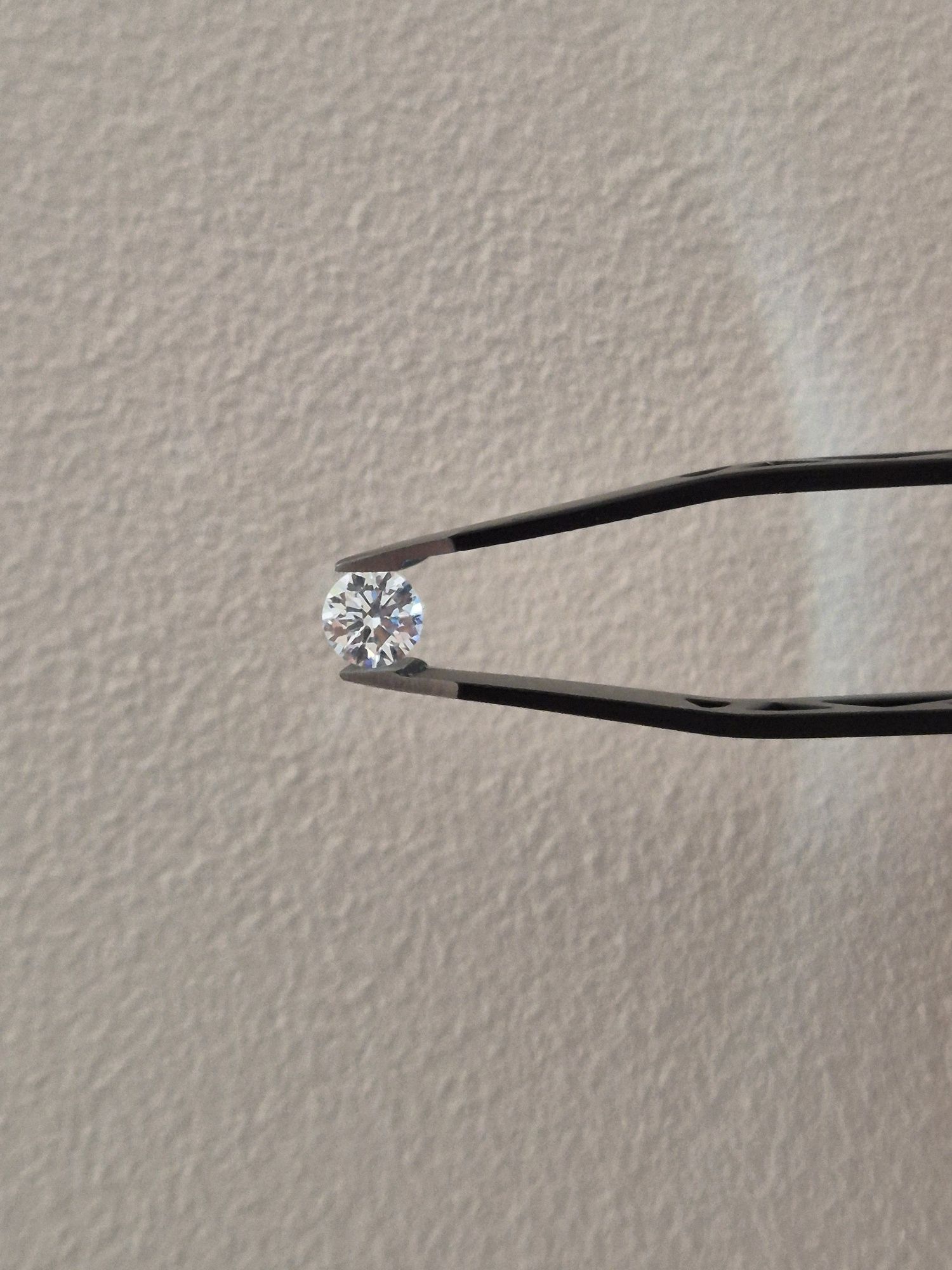 Diament szlif brylant 0,5 ct D VVS2 Ideal