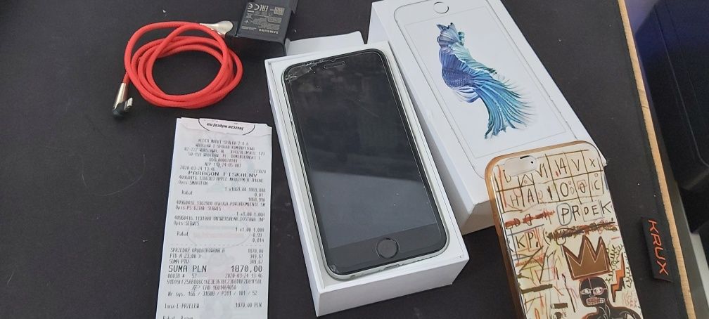 Iphone 6 s  (128 GB) srebrny z nową baterią i ładowarką oraz etui