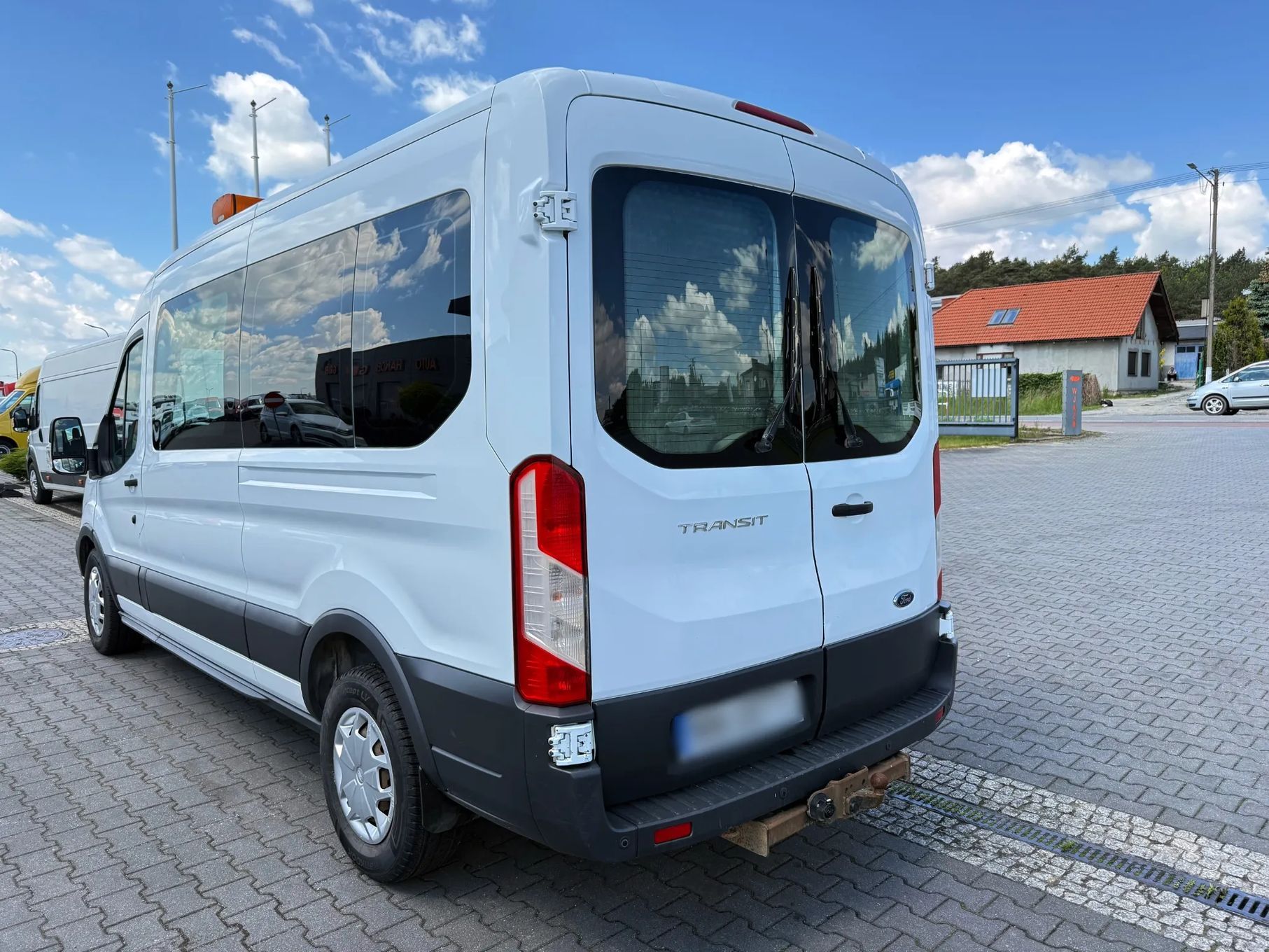 Ford Transit NR.304 FV23% 59500 netto zł, Klimatyzacja, Tempomat, 9-miejsc