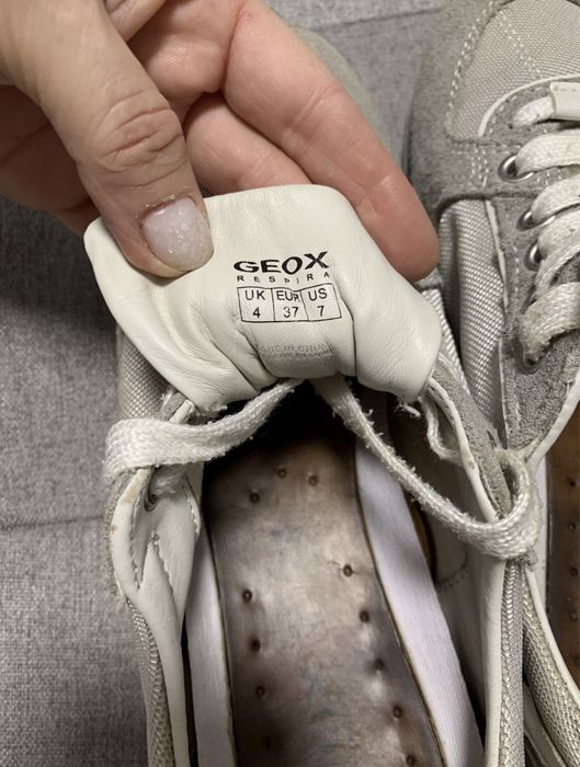 Жіночі кросівки Geox і Air(шкіряні)