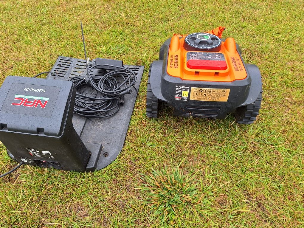 Robot koszący NAC RLM800-DY