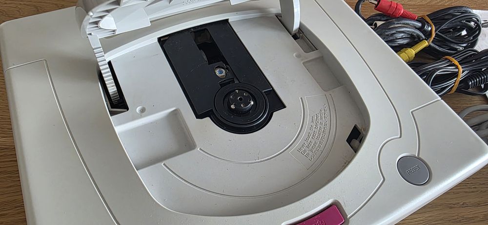Sega Saturn - Bios Region Free - Modchip - Box - Kolekcjonerska