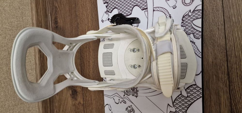 Сноуборд Hostile Flower 146см SW