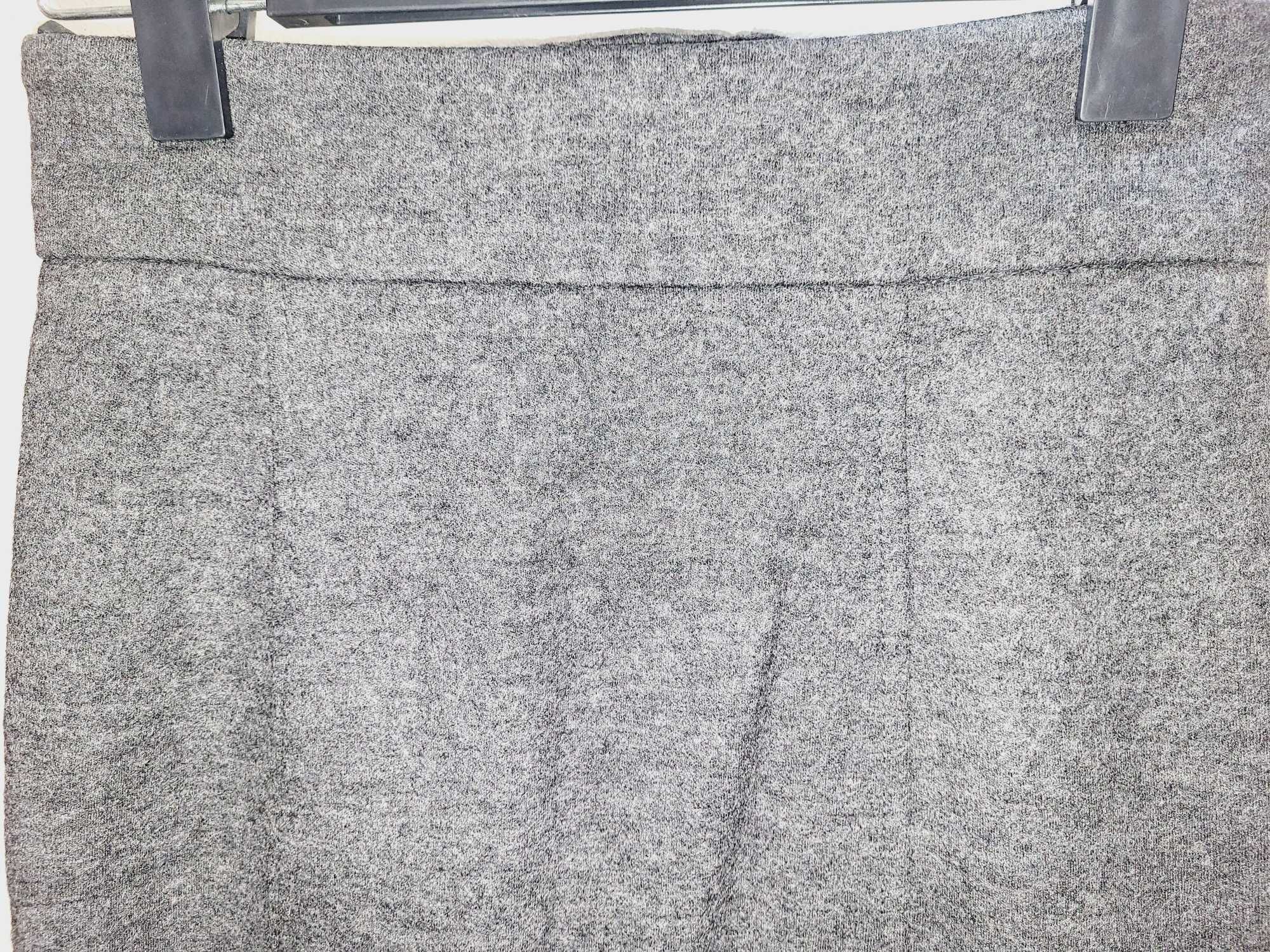 Spódnice do kolan In wear XL