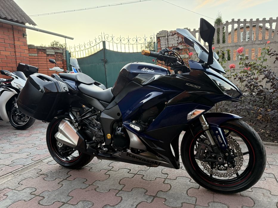 Kawasaki z1000sx розмитнена