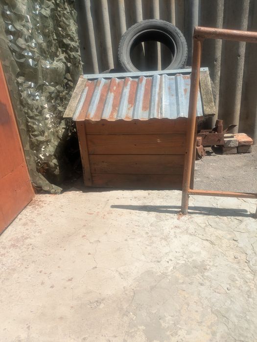 Будка для собаки