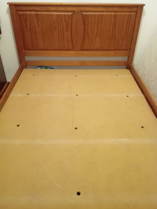 Vendo Cama Casal