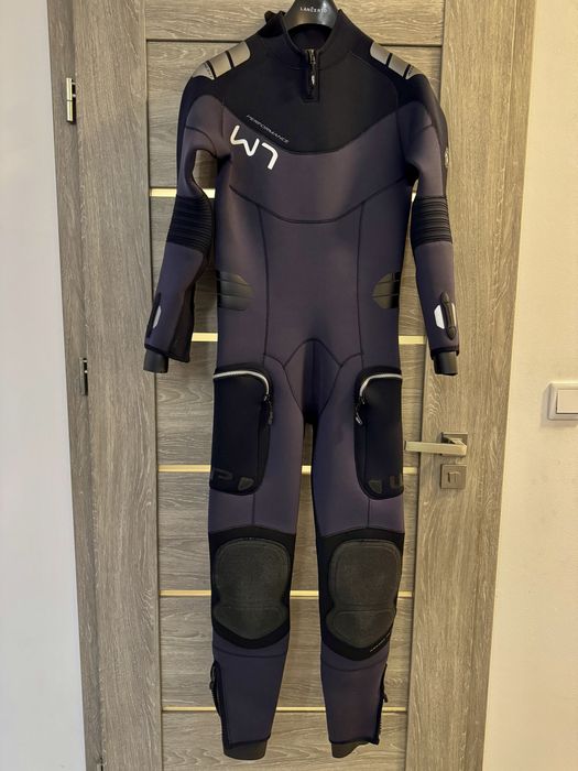 Skafander Waterproof W7 5mm Roz. M Jak nowy!