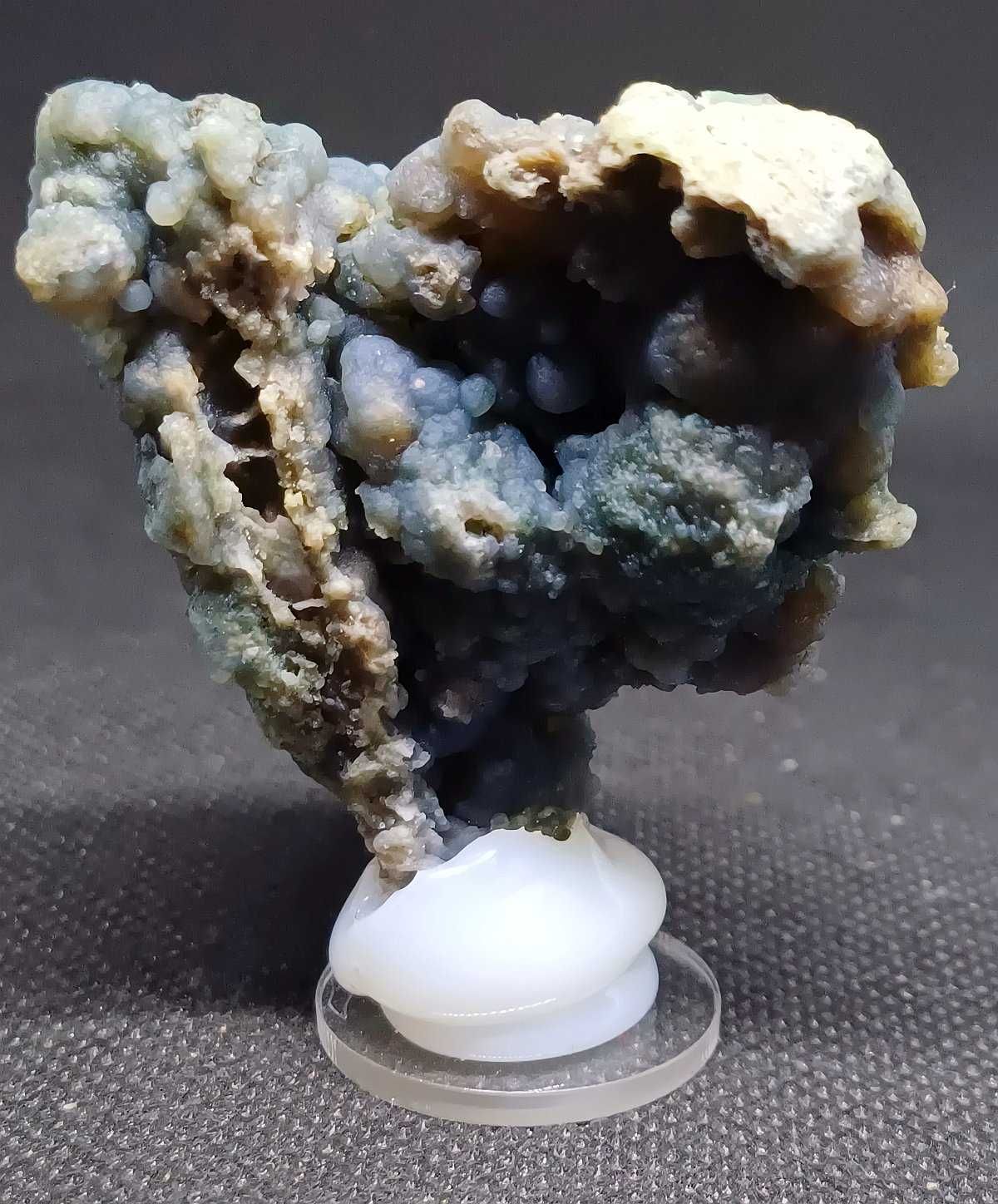 Chalcedon agat winogronowy Sulawesi