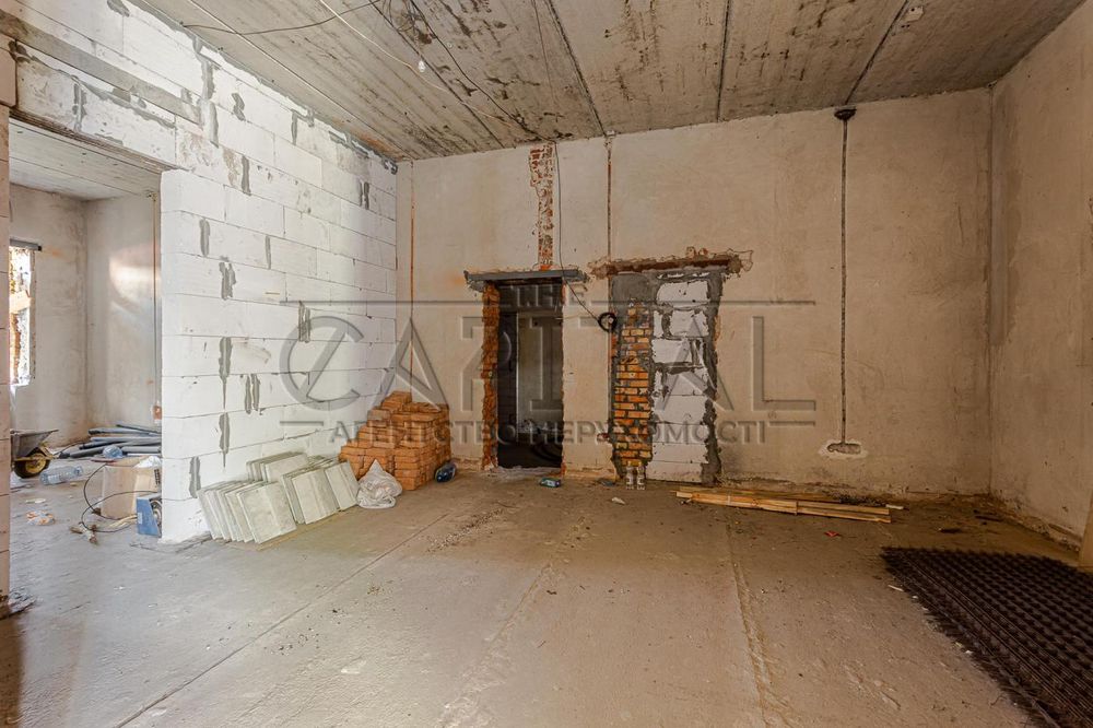 Продажа 2-этажного дома в Киеве, КГ «Коник», Голосеевский р-н