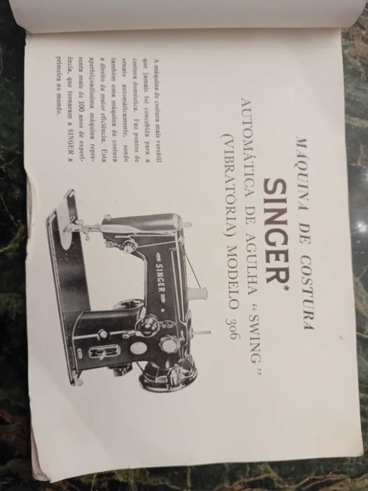 Maquina de  costura marca singer