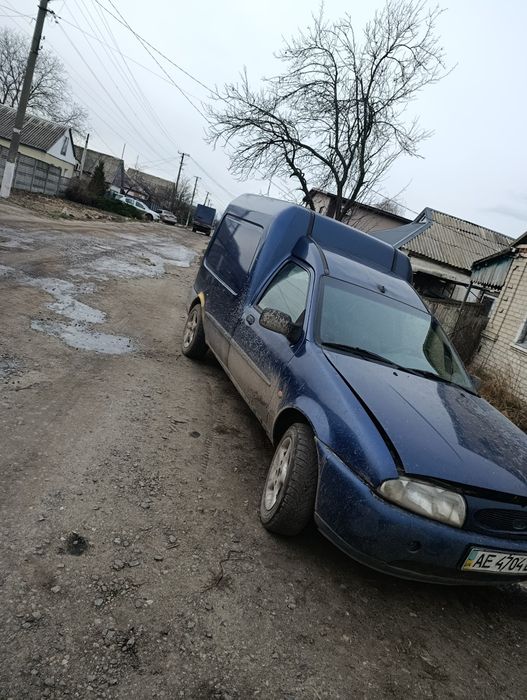 Продам форд курьер