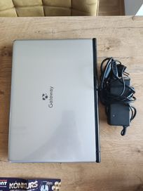 Laptop Acer - Gateway 15,6 - DZIAŁA, ale sprzedam jako uszkodzony
