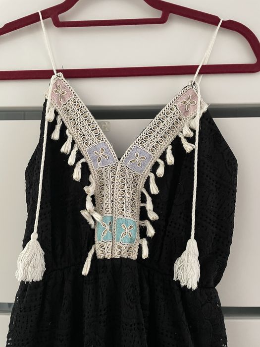 Letnia sukienka na ramiączkach w stylu boho