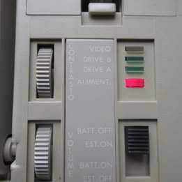 TrocoPC portatil Amstrad PPC512,2 drives disketes 3" 1/2 720K;ano1987;