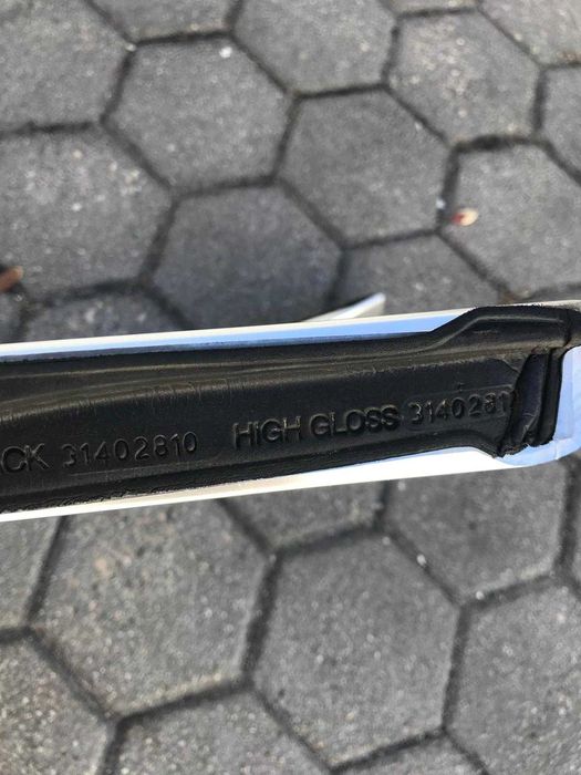 Barras cromadas volvo V60