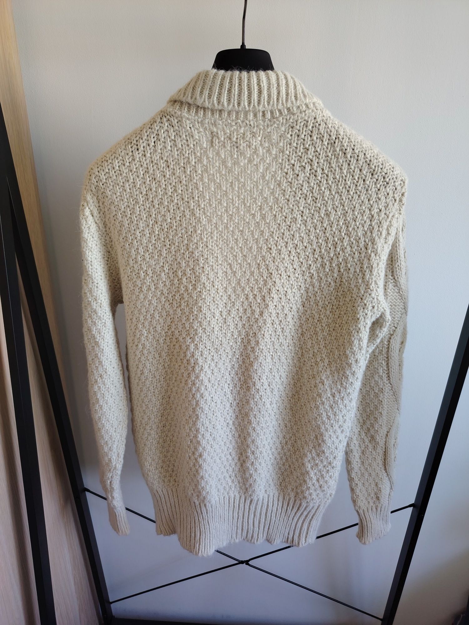 Nowy beżowy męski kardigan marki River Island M
