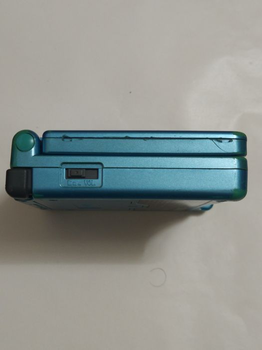 Consola Game Boy Advance SP usado