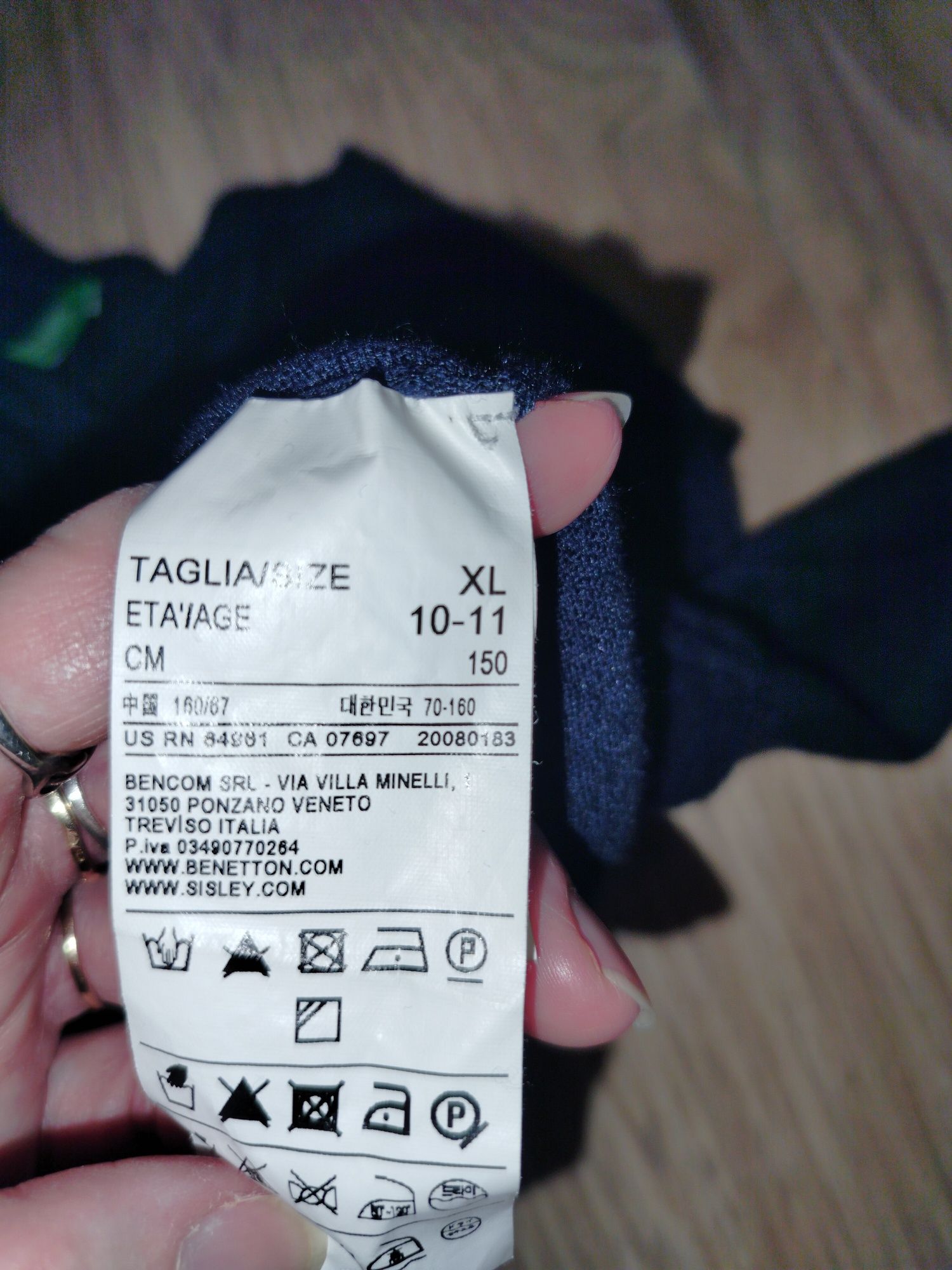 Bolerko krótki sweterek dziewczęcy z wełną granatowe Benetton 140/146
