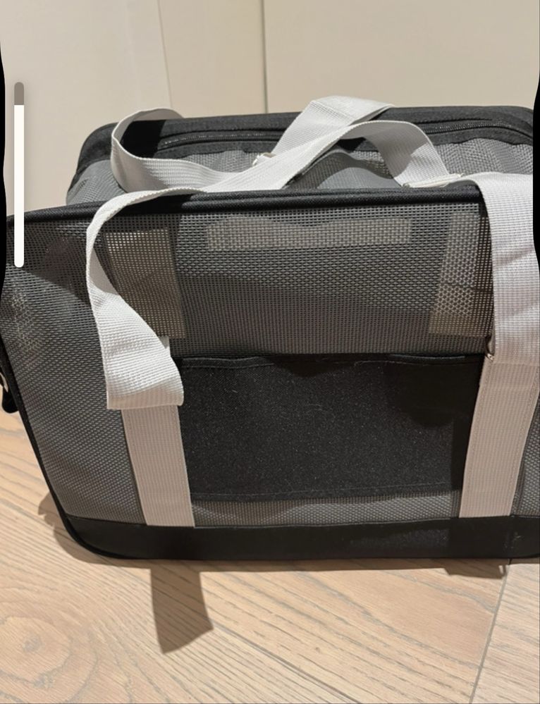 Transportadora de gato super leve e prática como nova