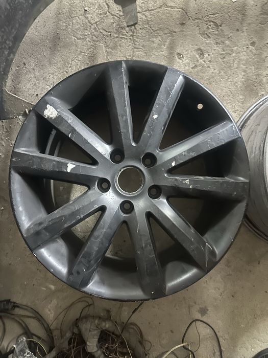 Продам диски Ауди Audi Q7 5.130 r19