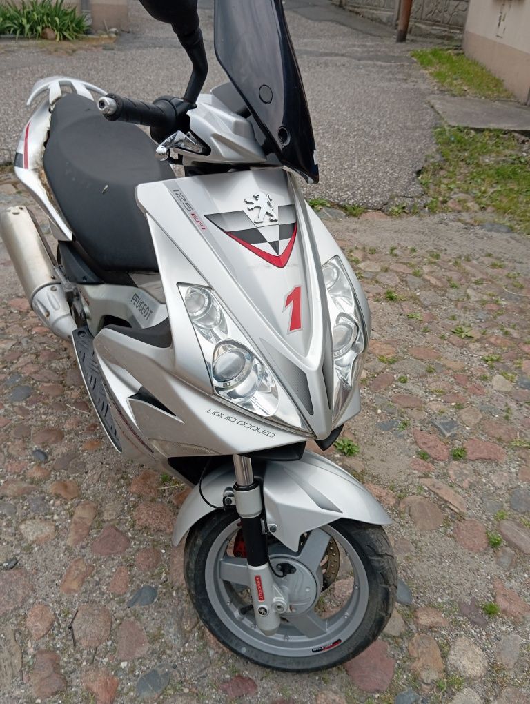 Cześći Peugeot Jetforce125cm TSDI Rama śilnik plastyki wtryski lagi