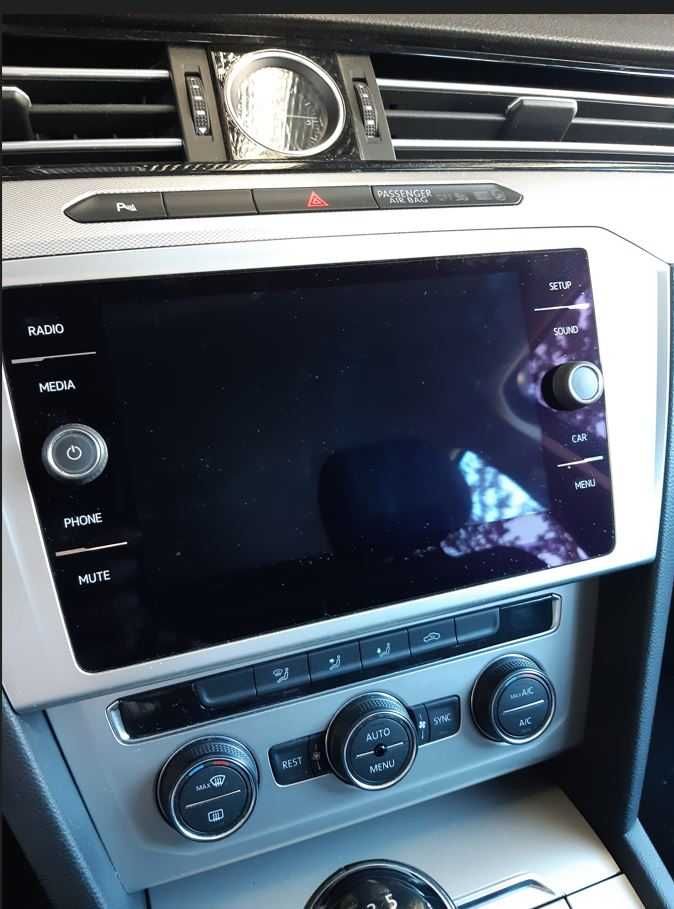 VW Passat Variant 12-2017 c/poucos km (nacional)