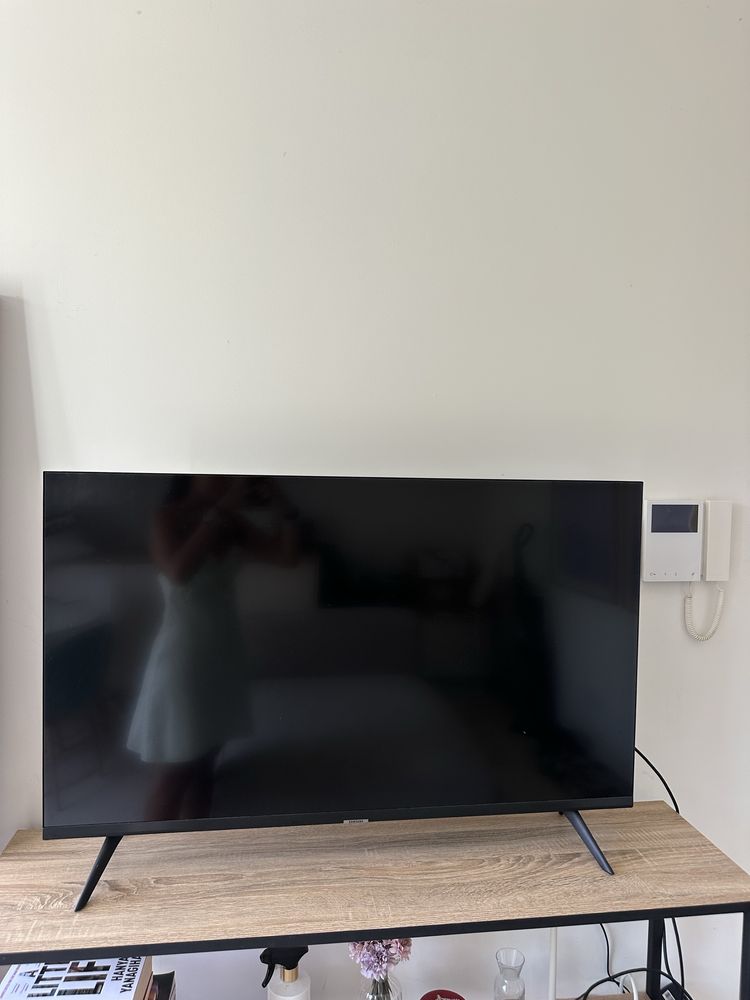 Televisao Samsung TV 43" AU7000 UHD 4K Smart TV