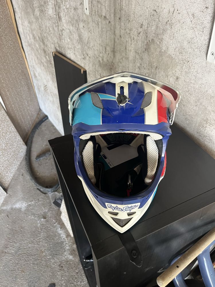 Capacete troy lee designs