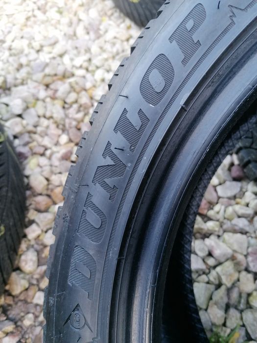 225/45/18 Dunlop 2022 rok zimowe