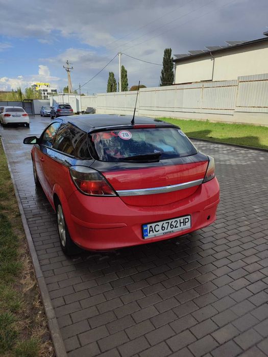 Opel Astra H GTC 2006 1.9 CDTi КПП-М 6