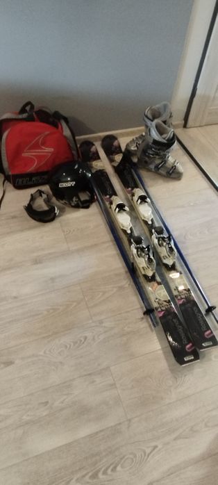Komplet narty, buty