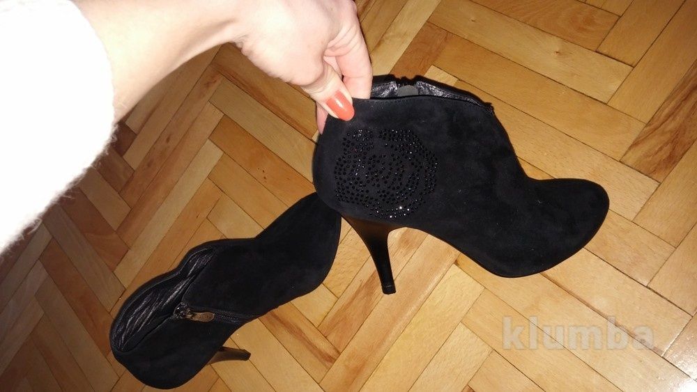 Замшеві черевички/Ботильйони р.36-36,5