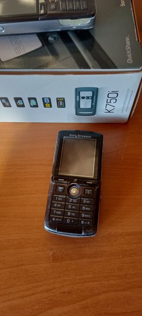 Sony Ericsson K750i Komplet