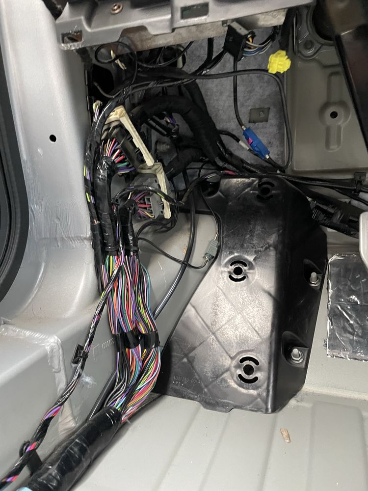 Повна проводка Tesla model S 12-20 P85