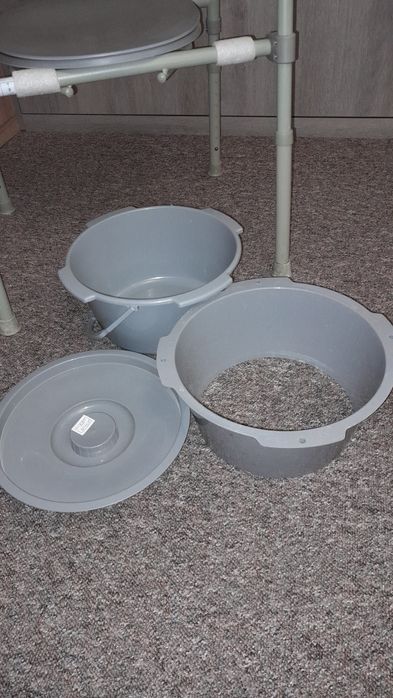 Стілець туалетний Doctor Life