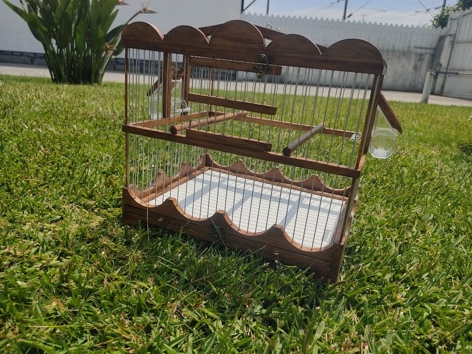 Gaiola artesanal ondulada