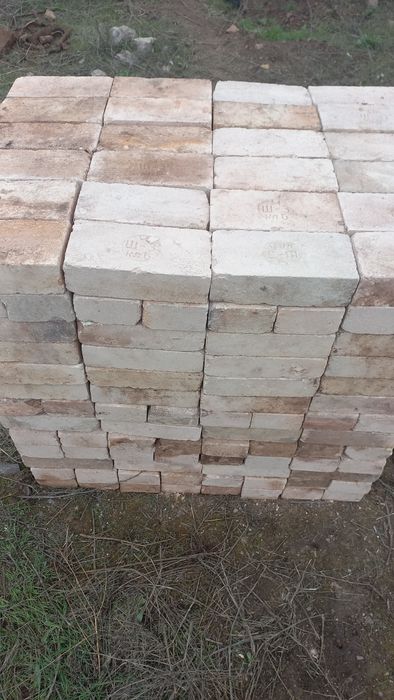 Продам шамотный кирпич в б/у