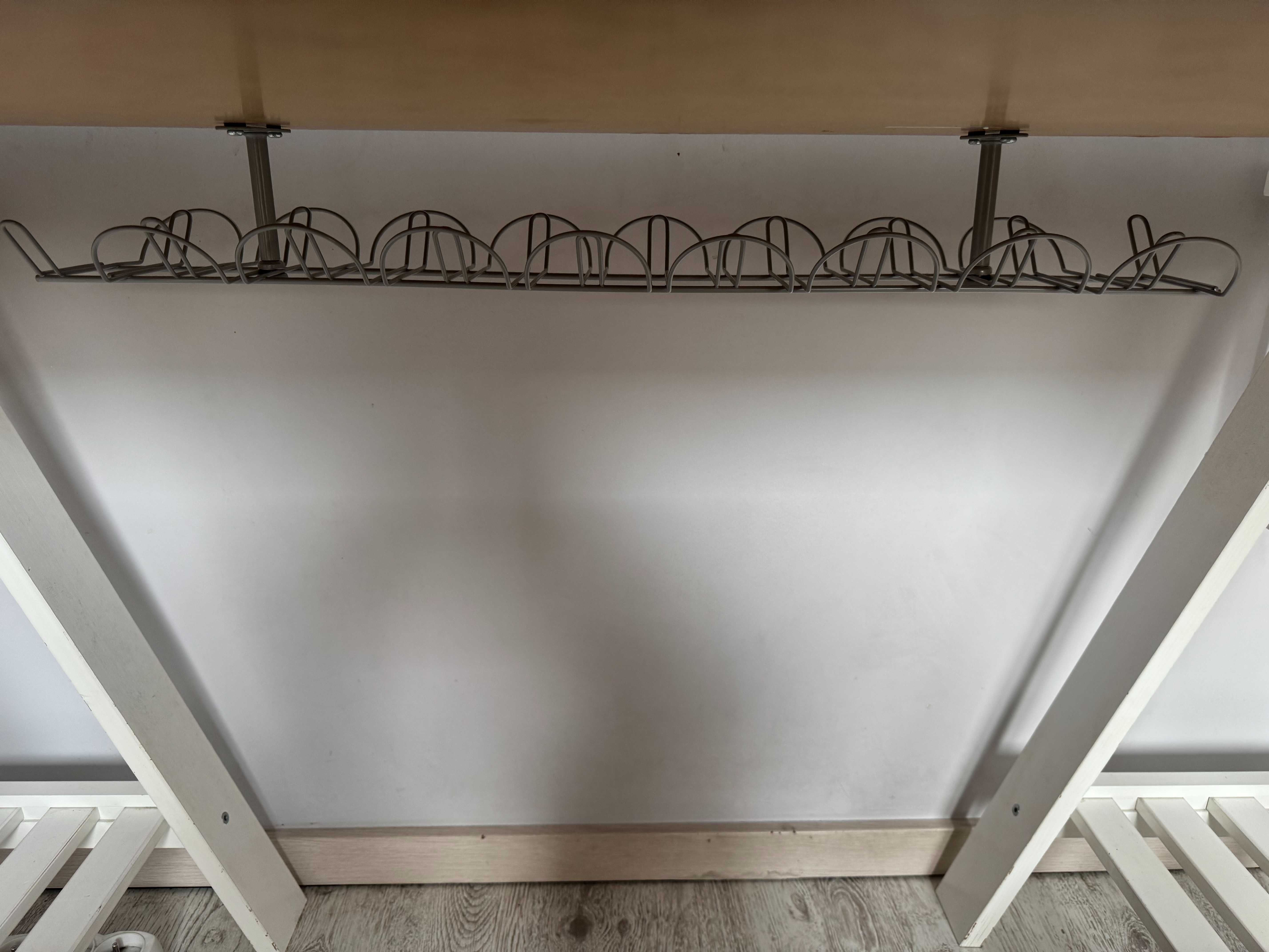 Blat biurka z półką na kable IKEA