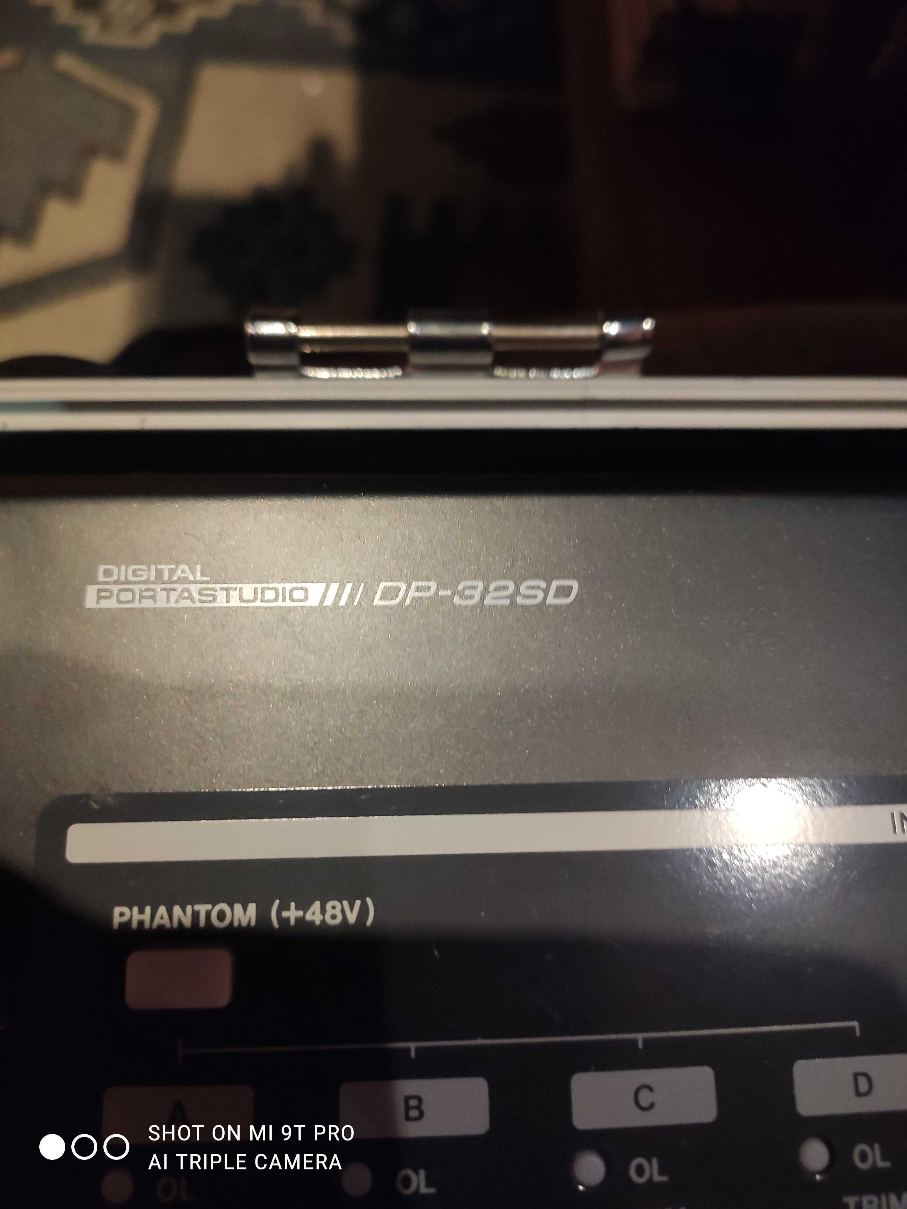 mixer cyfrowyTascam DP-32SD z nagrywaniem