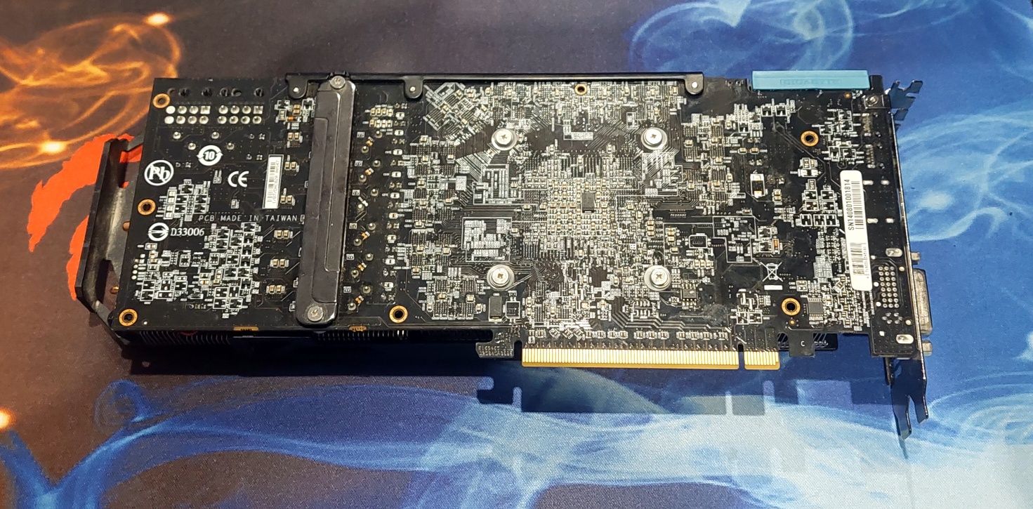 Gigabyte Radeon R9 280X 3072MB 384bit WindForce 3X OC