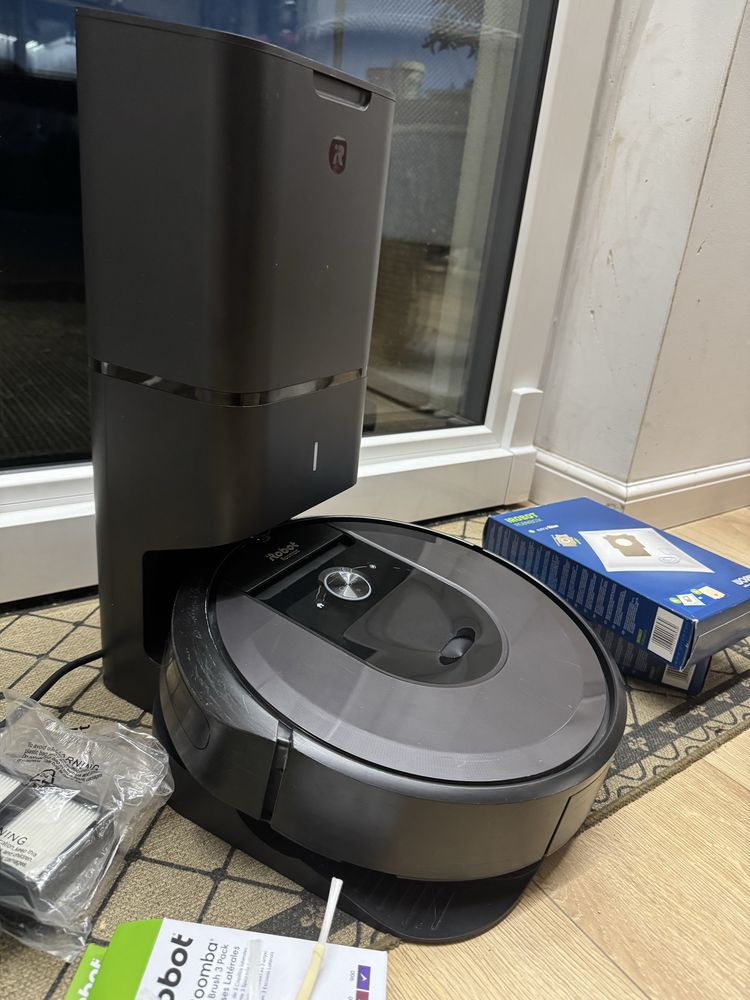 Roomba i7 uzywany 100 % sprawny