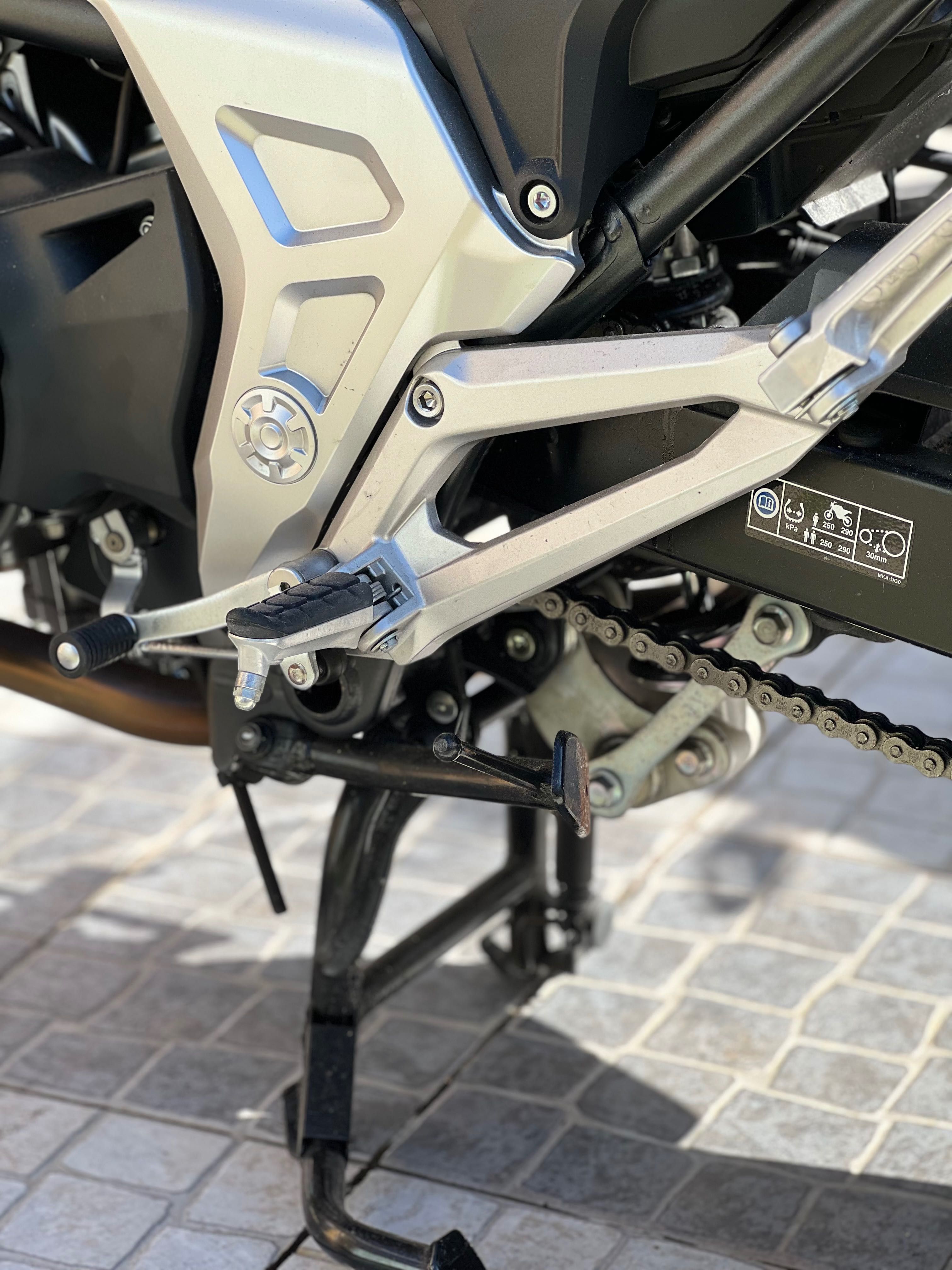 HONDA NC750X  Manual 1345KM