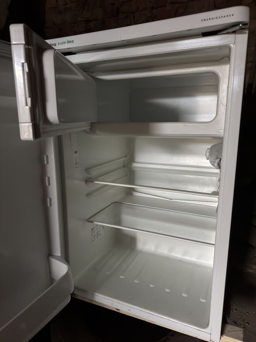 Холодильник б/у робочий