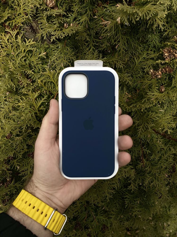 Silikonowe etui z MagSafe do iPhone’a 12 Pro Max